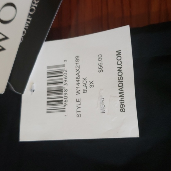 NWT 89th& Madison Womens Black Elastic Waist Stretch Pull On Cropped Pants Sz 3X - Picture 6 of 8